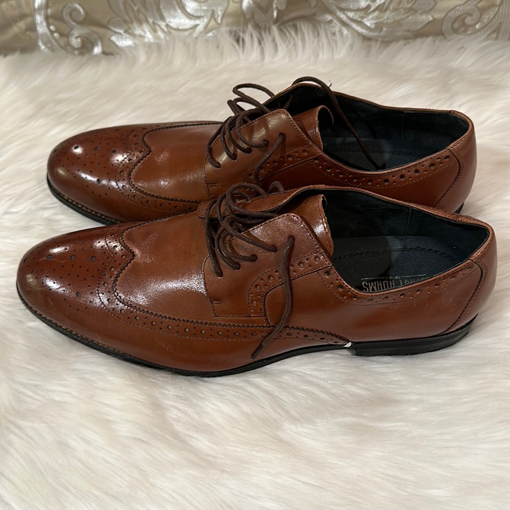 Stacy Adams Cognac Macarthur Wingtip Oxford
14W. Worn only once. Like new!